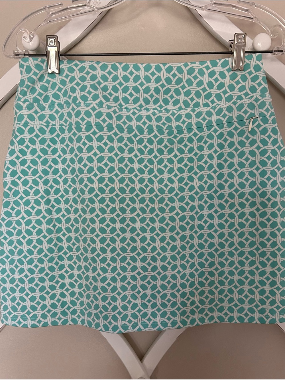 Tommy Bahama Aqua and White Geometric Golf Skort - Picture 3 of 6